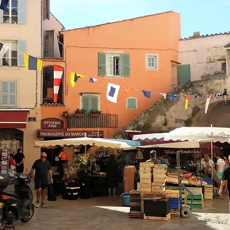 شقة Au Coeur Du Village Duplex De Charme سان تروبيه